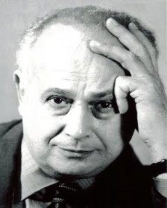 Primo piano del Professor Moshe Feldenkrais
